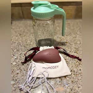Momcozy Lactation Massager & breast milk jar